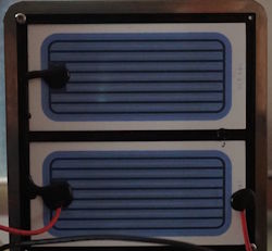 Ozongenerator im ausgeschalteten Zustand; Platineschäden durch Überschläge nicht erkennbar.